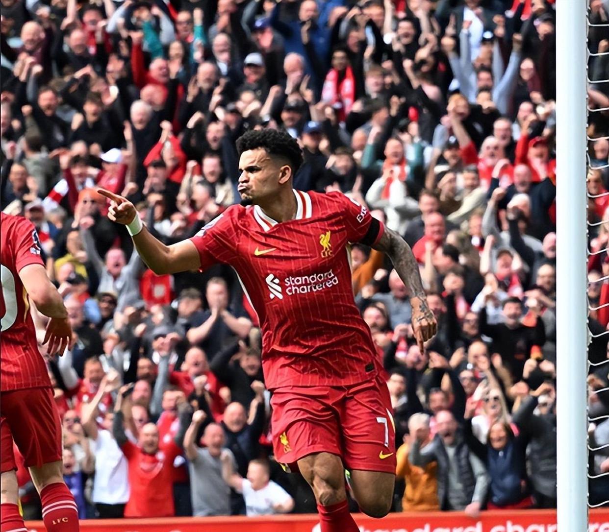 关于萨拉赫赛事官方发布绝杀新规，法国队争议不断！的信息